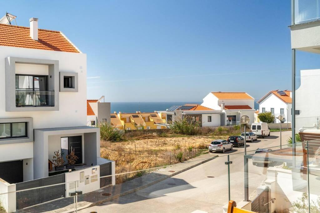 Beach, Ocean View & Bright House Ericeira Exteriör bild